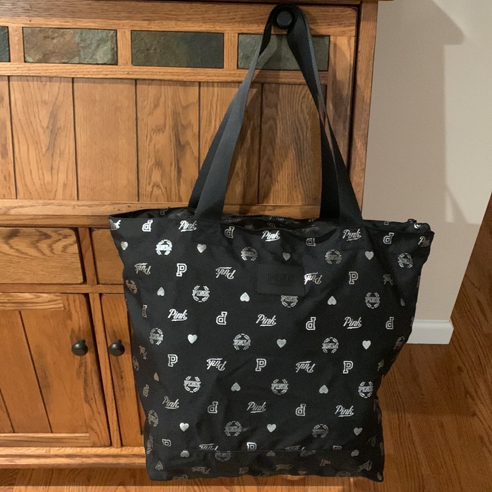 Pink Victoria Secrets NWOT Tote / Travel Bag